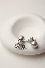Dior İnci Küpe